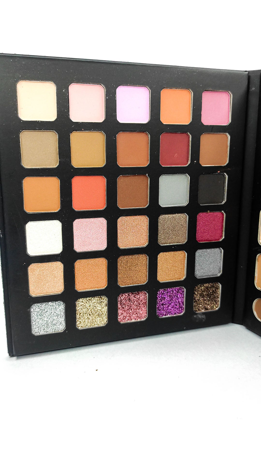 Sombra Escarchada MyK Cosmetics
